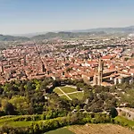 Вилла Amazing Chimera White View Pool&gym - Happy Ареццо