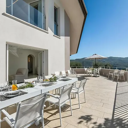 Villa Chimera White 16 With Pool & Gym Arezzo