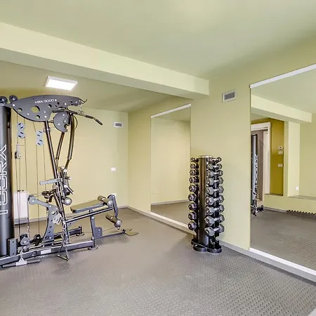 Villa Chimera White 16 With Pool & Gym *